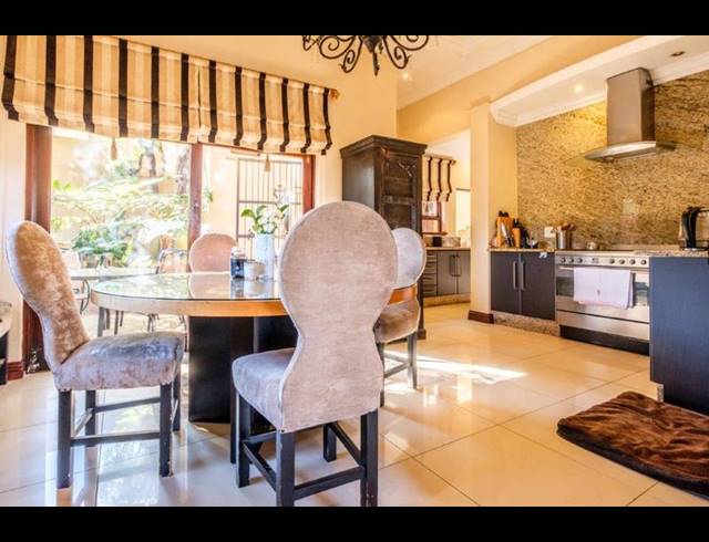 5 BEDROOM HOUSE FOR SALE IN GLENVISTA